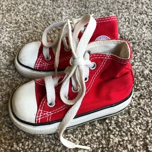 Kids converse
